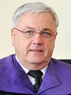 Vorsitzender der Pensionskommission Rudolf Müller