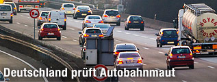 Autos auf Autobahn