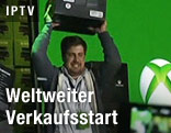 Menschen mit einer XBox One
