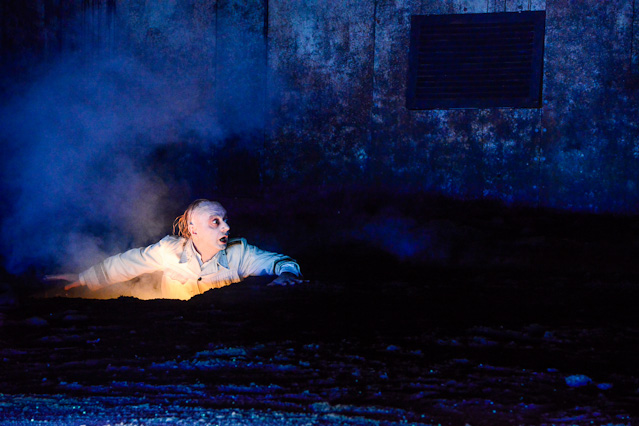 © Lalo Jodlbauer Szene aus "Woyzeck" im Volkstheater
