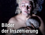 Szene aus "Woyzeck" im Volkstheater