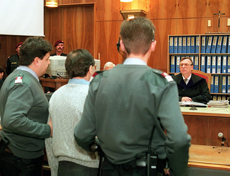 © APA/Harald Schneider Franz Fuchs vor Gericht