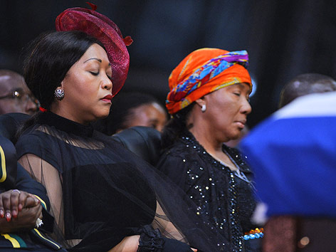 Mandelas Tochter Makaziwe Mandela und die Enkelin Tukwini Mandela