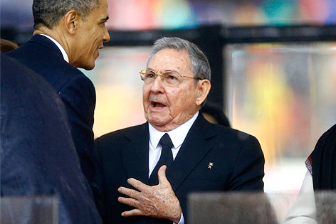 © Reuters/Kai Pfaffenbach US-President Barack Obama und der kubanische Präsident Raul Castro