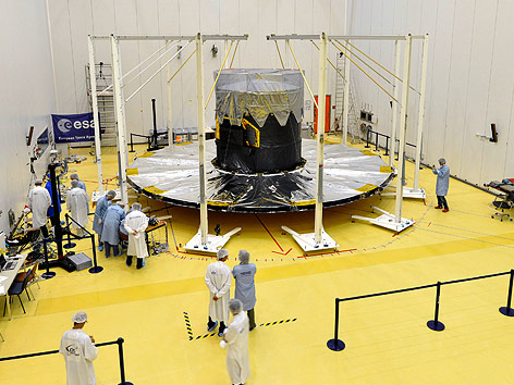 © ESA Das Astronomie-Teleskop „GAIA“ im Testlabor