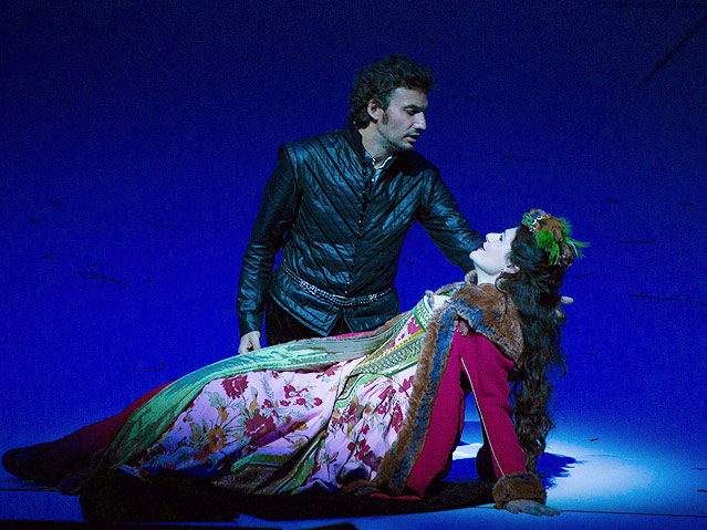 © APA/Neumayr/Probst Jonas Kaufmann als "Don Carlo" und Anja Harteros als "Elisabetta di Valois"