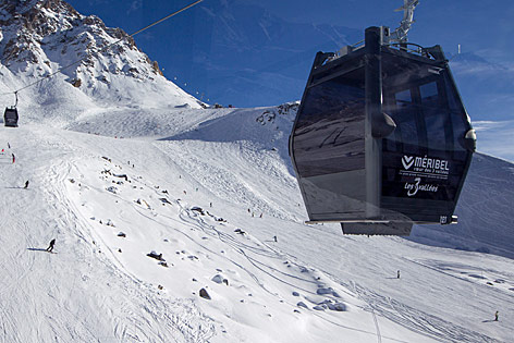 © Reuters/Emmanuel Foudrot Unfallstelle Schumachers zwischen zwei preparierten Skipisten