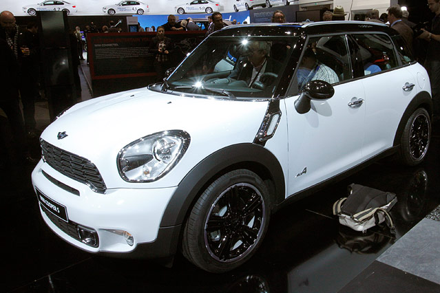 © Reuters/Denis Balibouse Mini Countryman