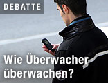 Mann mit Handy