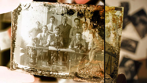 © Screenshot / Historisches Archiv Zhovka, Sammlung Emil Domanskyy Opfer in der Ukraine