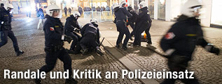 Polizisten am Stephansplatz