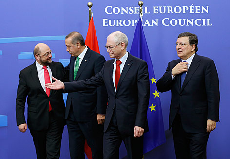 © Reuters/Yves Herman Martin Schulz,Tayyip Erdogan, Herman Van Rompuy und Jose Manuel Barroso