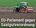 Traktor sät Saatgut
