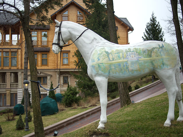 © APA/AP/Efrem Lukatsky Villa des ukrainischen Präsidenten Viktor Janukowitsch
