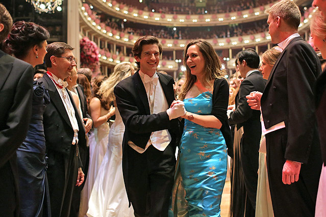 Paar bei der Mitternachtspolka