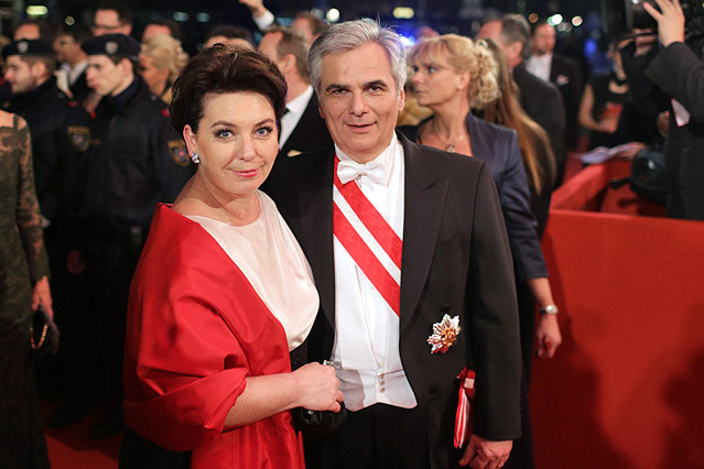 © ORF.at/Roland Winkler Bundeskanzler Werner Faymann (SPÖ) mit seiner Ehefrau Martina Ludwig-Faymann