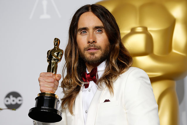 Schauspieler Jared Leto mit seinem Oscar