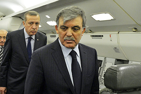 © APA/EPA/Turkish Presidential Press Office Türkische Staatspräsident Abdullah Gül und dertürkische Ministerpräsidenten Recep Tayyip Erdogan