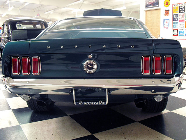 © Walter Czanba Heck eines Ford Mustang