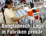 Arbeiterin in Textilfabrik