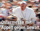 Der Papst inmitten vieler Gläubiger