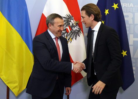 Österreichs Außennminister Kurz begrüßt seinem ukrainischen Amtskollegen Deschtschiza