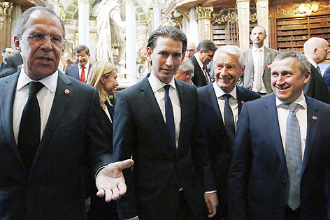 Außenminister von Russland Sergej Lawrow und Österreichs Außenminister Sebastian Kurz