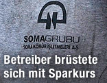 Logo der Soma Holding auf einem T-Shirt
