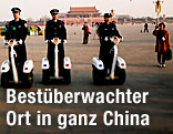 Sicherheitskräfta auf dem Tiananmen-Platz