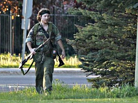 Foto des mutmaßlichen Polizistenmörders in Kanada