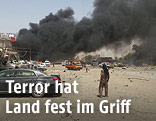 Rauch nach Bombenanschlag