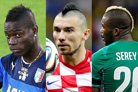 © APA/AP/Antonio Calanni, Dolores Ochoa, Natacha Pisarenko (Montage) Fußballer Mario Ballotelli, Danijel Pranjic, Serey Die