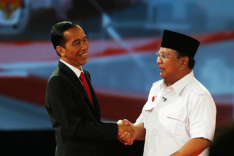 © Reuters/Beawiharta
Joko "Jokowi" Widodo und Prabowo Subianto