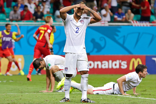 © APA/AP/Julio Cortez Spieler von den USA trauern
