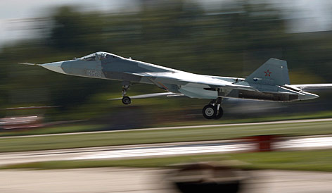 © Reuters/Maxim Shemetov Suchoi T-50
