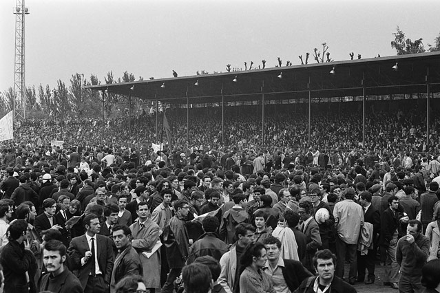 © picturedesk.com/akg-images/Manuel Bidermanas Maiunruhen, Paris 1968, UNEF Kundgebung