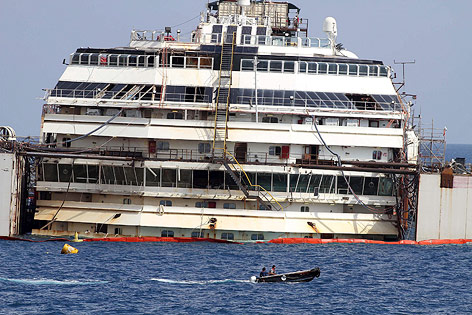 © APA/EPA/Claudio Giovannini Costa Concordia