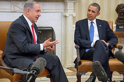 © APA/EPA/Andrew Harrer Der israelische Premier Benjamin Netanjahu mit US-Präsident Barack Obama