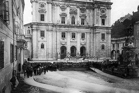 © picturedesk.com/SZ-Photo/Scherl Salzburger Festspiele 1920
