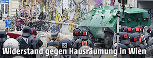 Panzer und Hausbesetzer