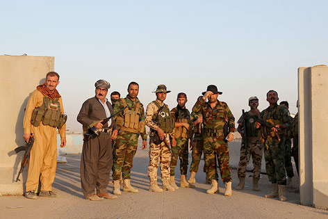 © AP/Khalid Mohammed Kurdische Peschmerga-Kämpfer im Nordirak