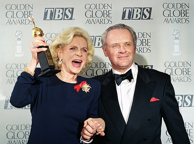 © AP/Reed Saxon Antony Hopkins, Lauren Bacall