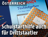 Schulhefte und Schulbuch