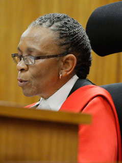 © APA/EPA/Kim Ludbrook Richterin Thokozile Masipa
