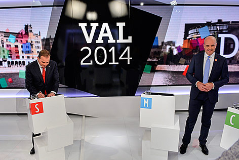 © AP/TT News Agency/Anders Wiklund Schwedens Ministerpräsident Fredrik Reinfeld und Stefan Lofven von den Sozialdemokraten beiM TV-Duell