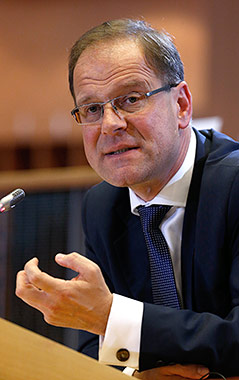 © Reuters/Yves Herman Der ungarische EU-Kommissar Tibor Navracsics