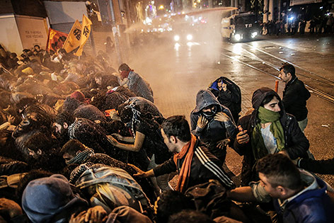 © APA/AP/Emrah Gurel Kurdische Demonstranten