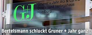 Eingangsschild des Unternehmens Gruner + Jahr