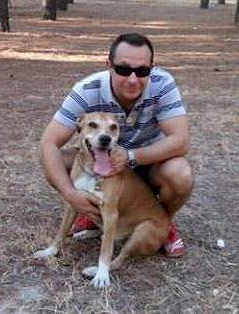 © AP/PACMA Ehemann und Hund der mit Ebola infizierten spanischen Krankenschwester Teresa Romero Ramos