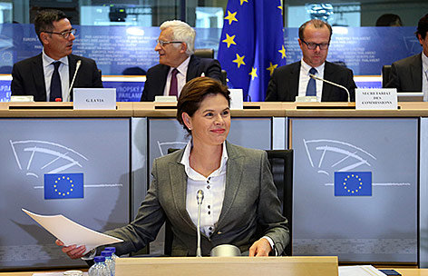 © Reuters/Francois Lenoir EU-Hearing der slowenischen Premierministerin Alenka Bratusek